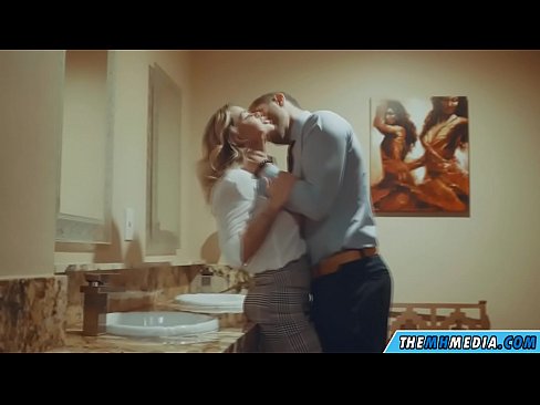 ❤️ Калі грудастая бландынка спакушае цябе ў грамадскім туалете ️❌ Порна у нас be.redpornpictures.ru ☑
